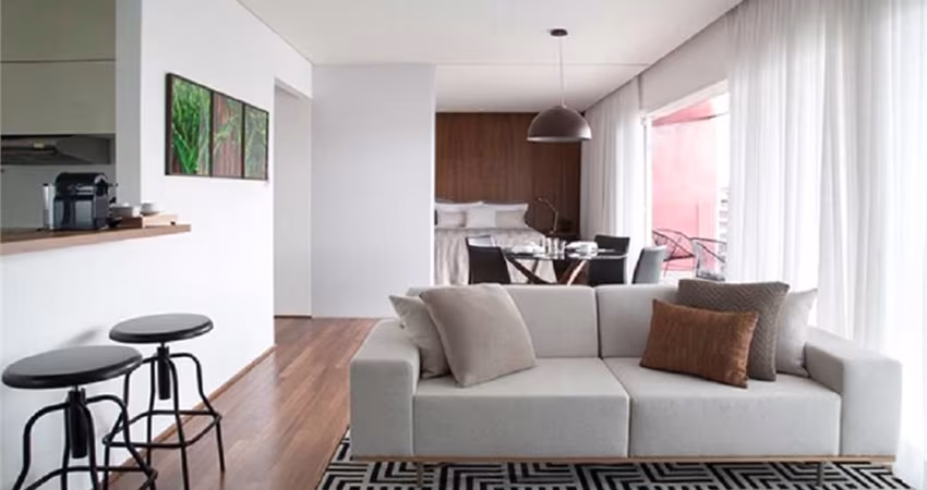 Apartamento para locação na Vila Olímpia de 90m² com 1 suíte e 2 vagas.