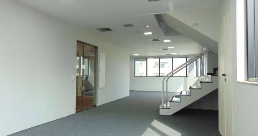 Excelente Sala Comercial próximo metrô Paraíso