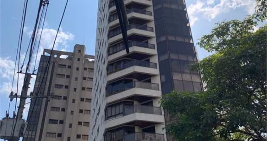 Apto na Vila Mariana com 04 dormitórios    valor abaixo do mercado