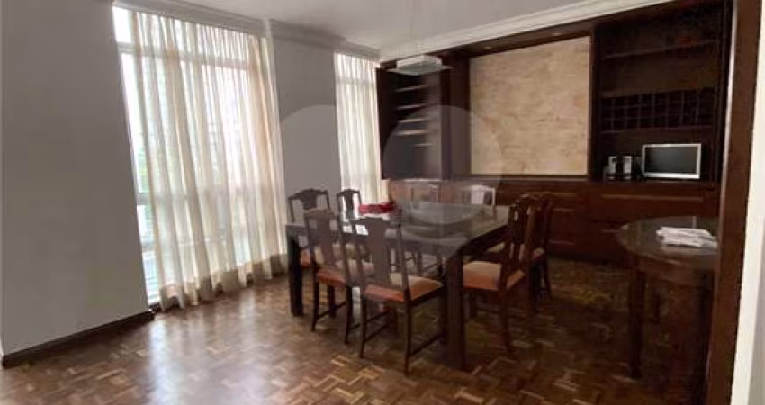 Apartamento com 3 dormitórios para alugar, 230 m² - Jardim América - São Paulo/SP
