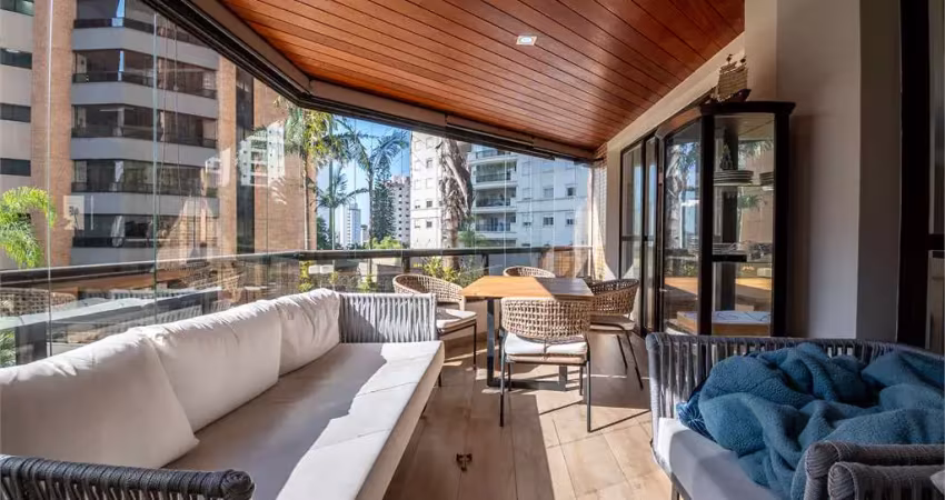 Apartamento à venda de 244 m² em perdizes de 4 quartos sendo 2 suites e 4 vagas.