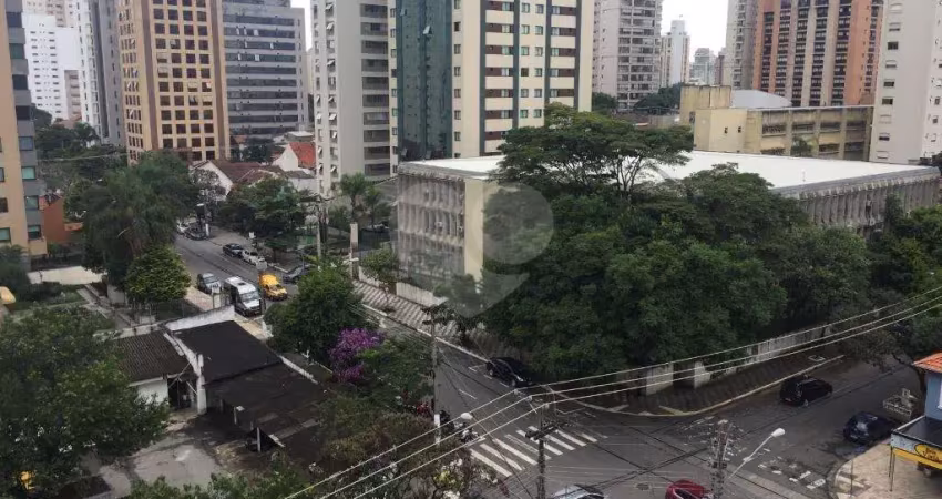 Imóvel reformado em excelente ponto da vila clementino