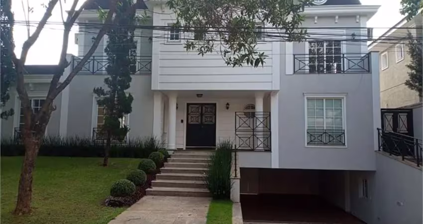 Casa em condomínio fechado com 4 quartos para alugar na Rua Tadashi Sakurai, --, Morumbi, São Paulo