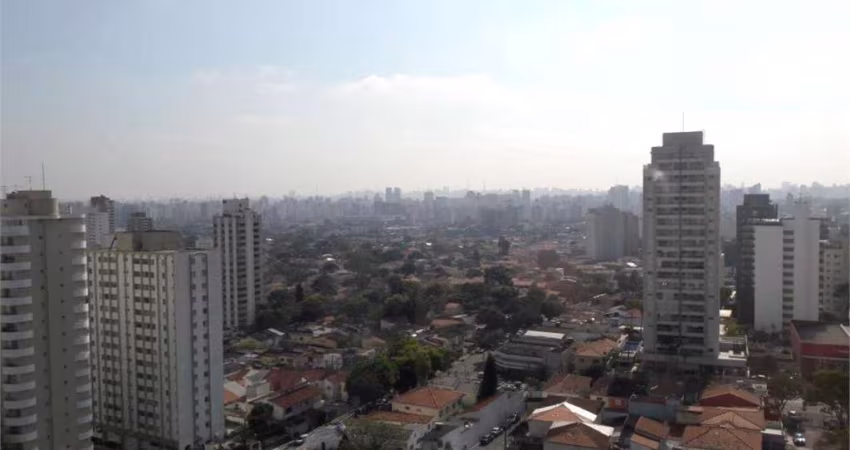 Excelente apartamento com planta diferenciada.