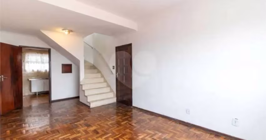 Casa com 2 quartos à venda na Rua Pedro de Sousa Campos Filho, --, Alto de Pinheiros, São Paulo