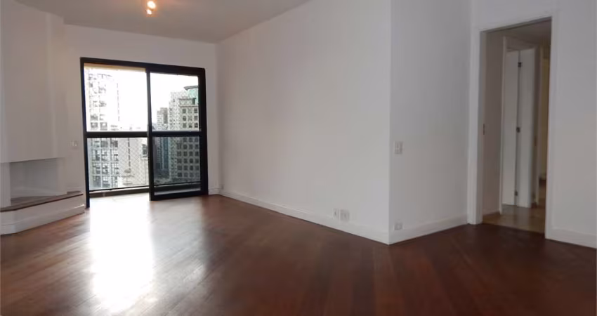 Apartamento na Vila Nova conceição com 116m², 03 Dormitórios sendo 1 suíte e 2 vagas.