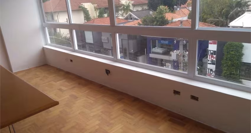 Apartamento à venda com 84m² e 2 dormitórios