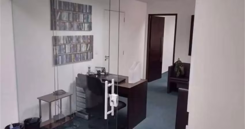 Sala comercial à venda na Avenida Pedroso de Morais, --, Pinheiros, São Paulo