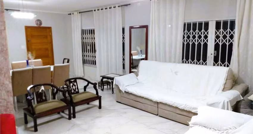 Sobrado Isolado  a venda