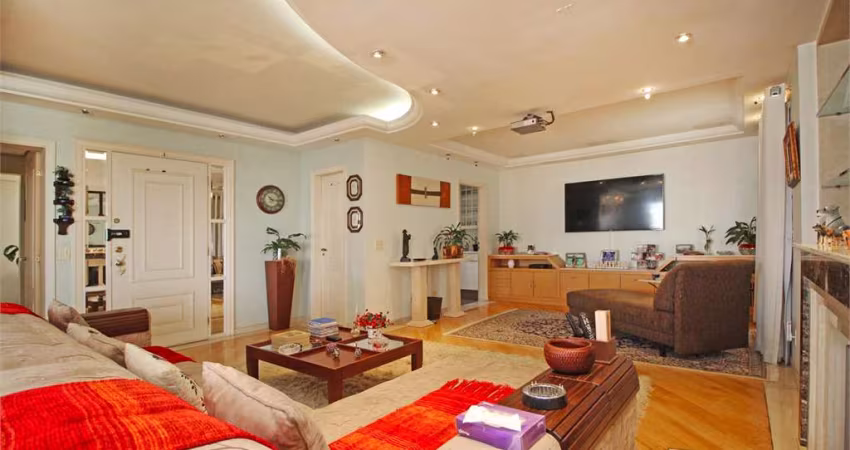 Alto padrão da Klabin - Lindo Apartamento 1 por andar - 4 suites - lazer completo