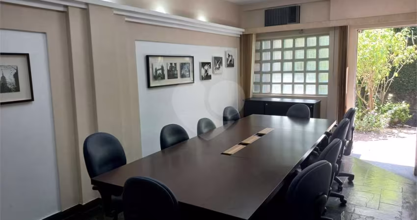 Sobrado Comercial - Locação - 10 salas - Brooklin