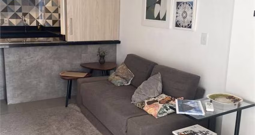 Apartamento à venda de 49 m² em Pinheiros de 1 quarto e 1 vaga.