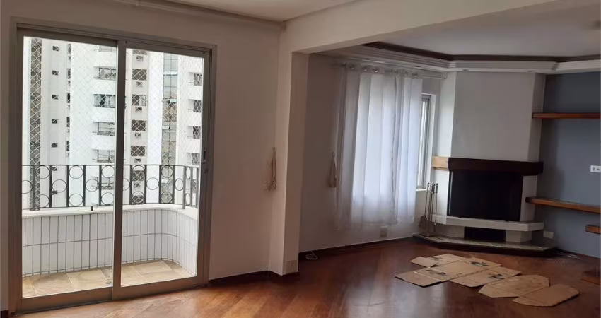 Excelente cobertura! suite e vaga. Prédio com solarium e próxmo ao metrô