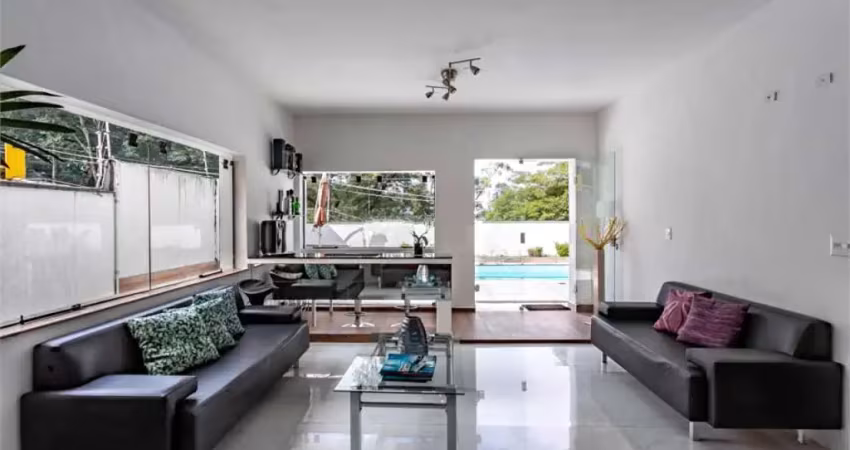 Sobrado panamby, já esta montado para comercio c/várias salas , espaço zen, piscina.