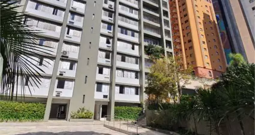 Apartamento 3 Dormitórios - Próximo Paulista - Cond. com Lazer