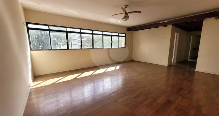 Apartamento 220 m2 , com varanda na suíte,  higienópolis