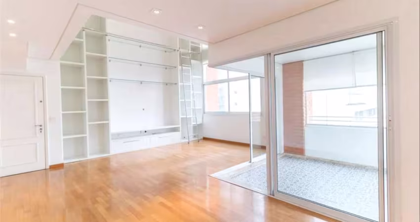 APARTAMENTO DUPLEX COM 3 QUARTOS, 4 VAGAS NO JARDIM AMÉRICA.