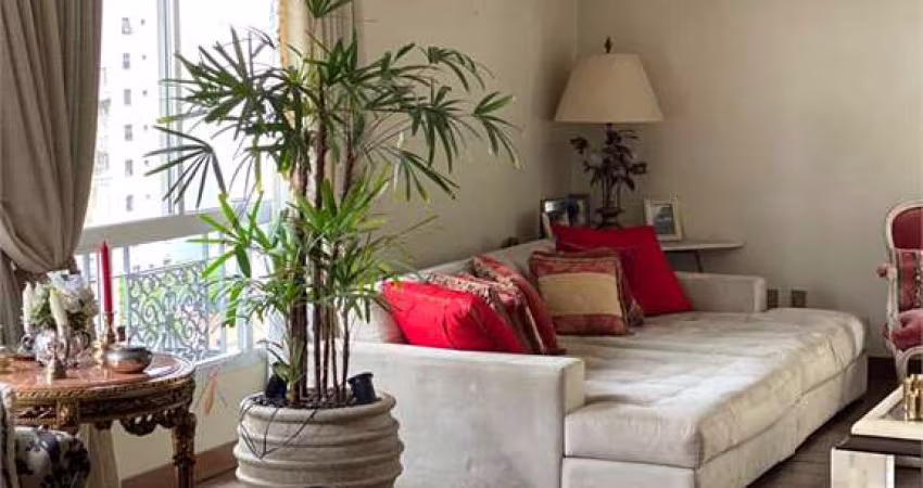 Lindo apartamento para a venda no Jardim Paulista-3q-2suítes 3 vagas