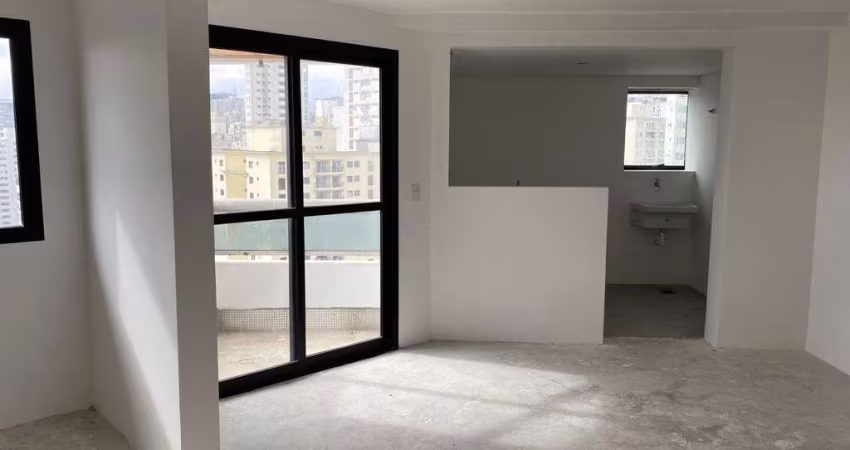 cobertura duplex na Rua Batataes