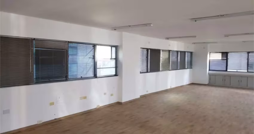 Sala comercial à venda na Rua Bela Cintra 746, --, Bela Vista, São Paulo