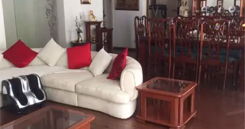 Apartamento com 4 quartos à venda na Avenida Jurema, --, Moema, São Paulo