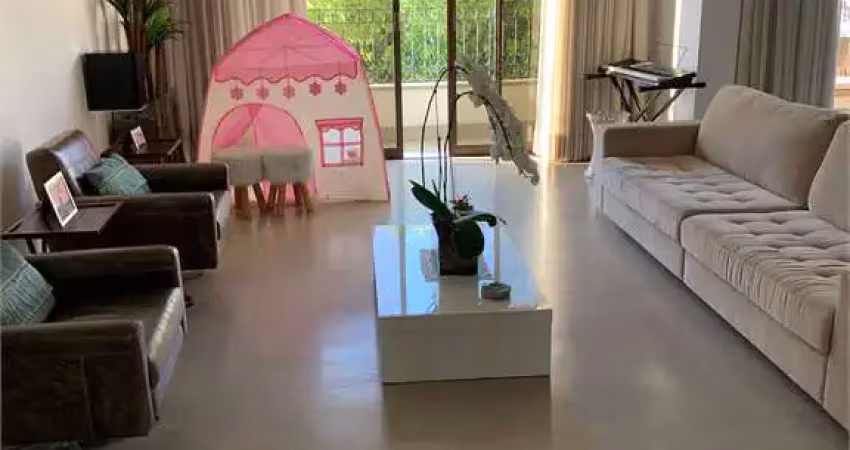 Apartamento com 3 quartos à venda na Avenida Doutor Altino Arantes, --, Vila Clementino, São Paulo