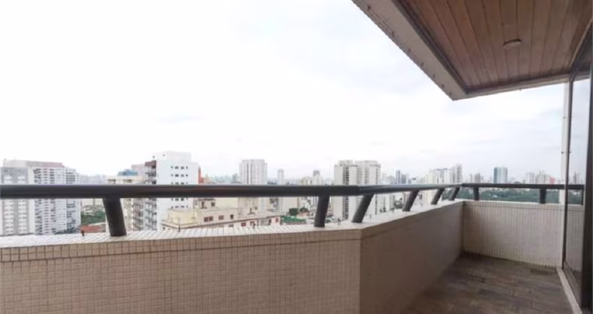 Aclimação Apartamento com 170 m², 3 suites, 3 vagas, Varanda, Lazer!!!