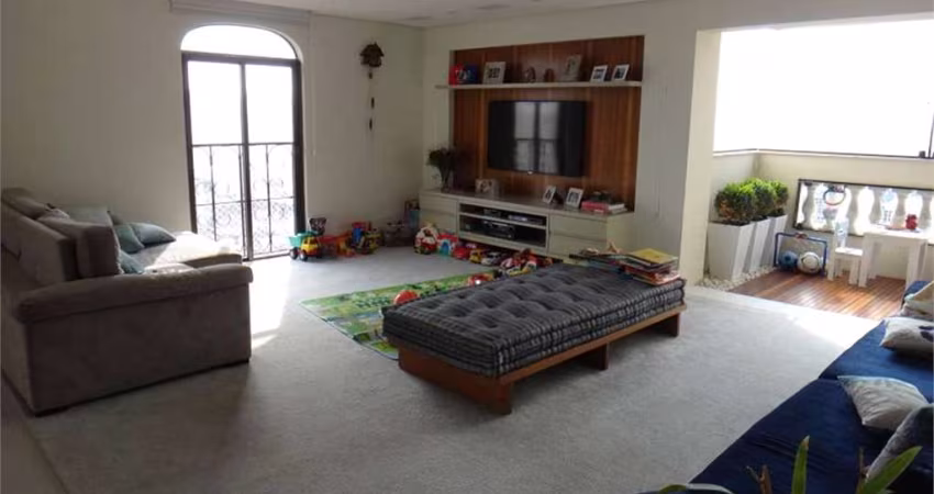 Apartamento-São Paulo-BELA VISTA | Ref.: REO663105