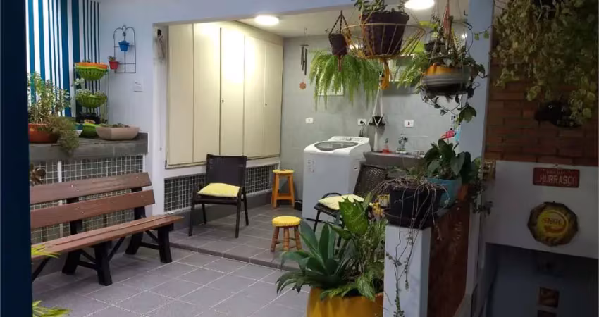 Sobrado à venda próximo metro praça da arvore!! agende uma visita