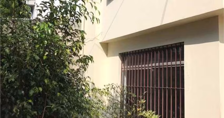 Casa assobradada no Jardim Novo Mundo - MOEMA!