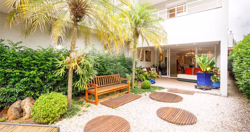 Casa Alto Padrão à Venda no Planalto Paulista – 600m², 4 Suítes, Churrasqueira, Spa com Jacuzzi e Jardim Paisagístico