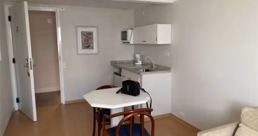 Apartamento com 1 quarto para alugar na Alameda Lorena, --, Jardim América, São Paulo