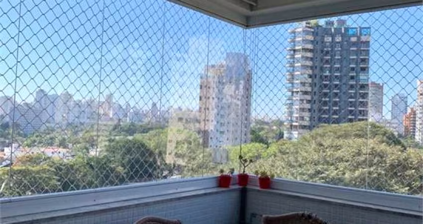 Apartamento-São Paulo-MOEMA | Ref.: REO744424