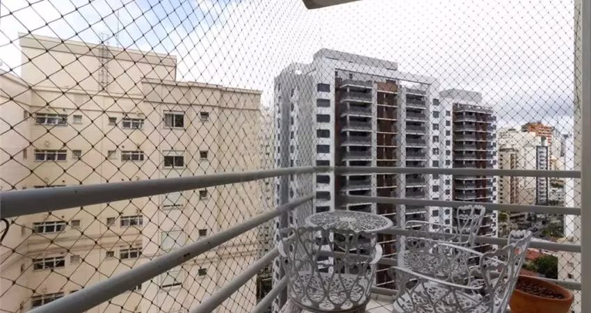 Lindo duplex a venda, mobiliado, área nobre, andar alto, amplo hall, janelas grandes, 2 terraços e 2 salas!!