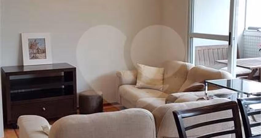 APARTAMENTO NA SAUDE COM 90M²