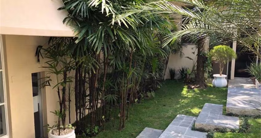 Casa-São Paulo-MORUMBI | Ref.: REO695099