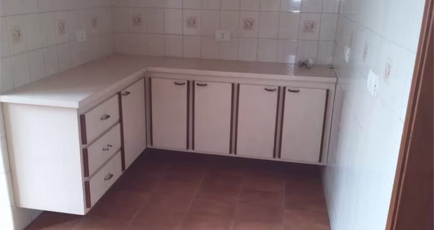 Apartamento a venda em moema