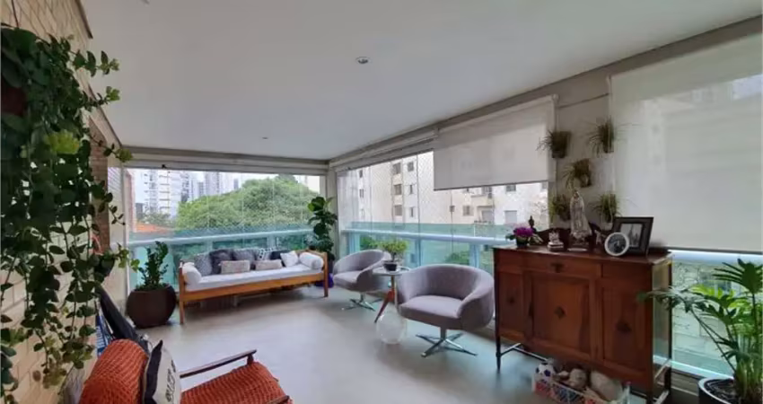 Apartamento com 4 quartos à venda na Rua Topázio, --, Aclimação, São Paulo