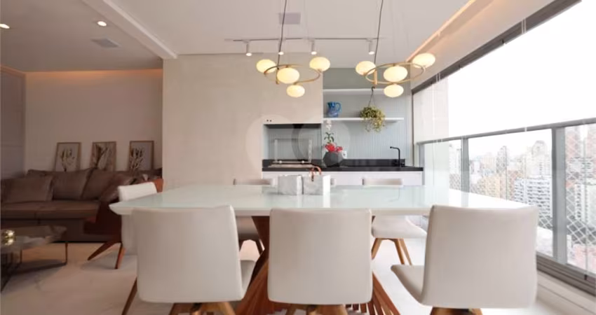Apartamento-São Paulo-MOEMA | Ref.: REO761539