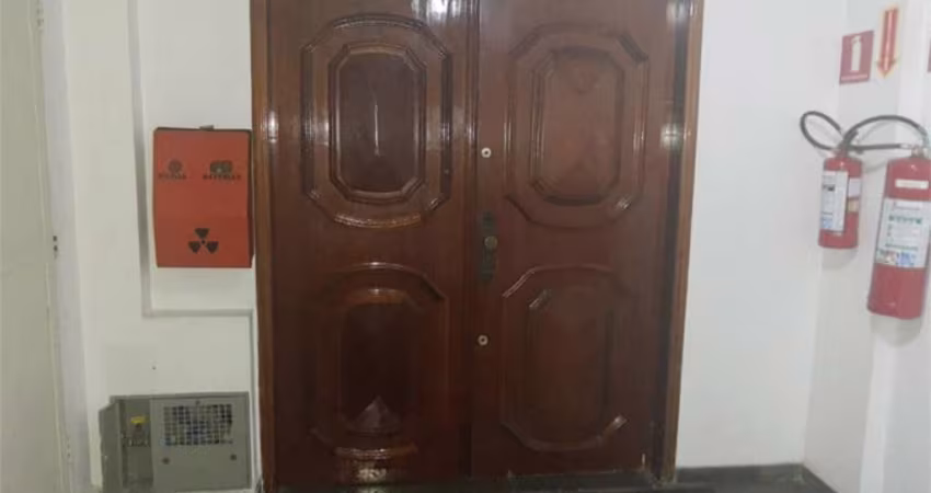 Aluga-se Loja no térreo do Ed. São Miguel, Av Paulista.