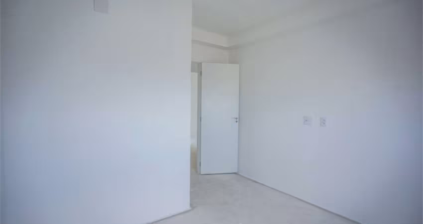 Apartamento com 84 m² , 2 quartos, 2 suítes, 2 vagas de garagem , lazer completo na Saúde.