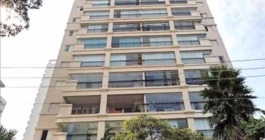 Apartamento Garden. O prazer de uma Casa com segurança e lazer de um Condomínio. Bairro Nobre!