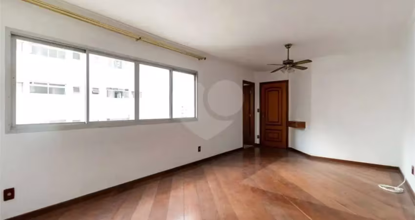 Apartamento com 3 quartos no Brooklin.