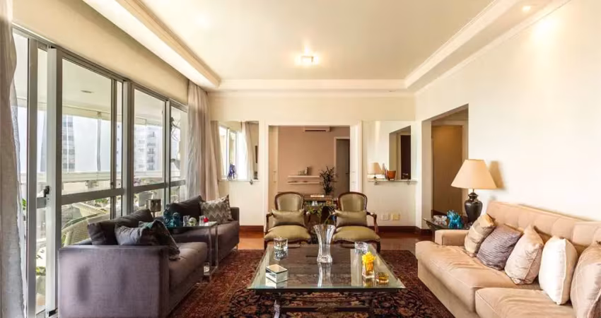 Apartamento de 190m2, 4 suítes, living 3 ambientes, 3 vagas, lazer, no paraiso.