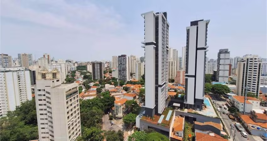 Apartamento-São Paulo-VILA ROMANA | Ref.: REO844501