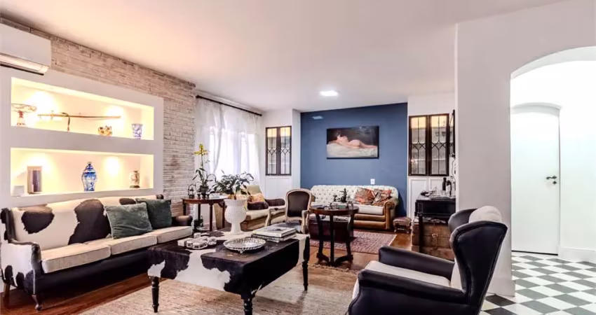 APARTAMENTO 260M2 ALTO PADRÃO, REFORMADO NO JD. PAULISTA