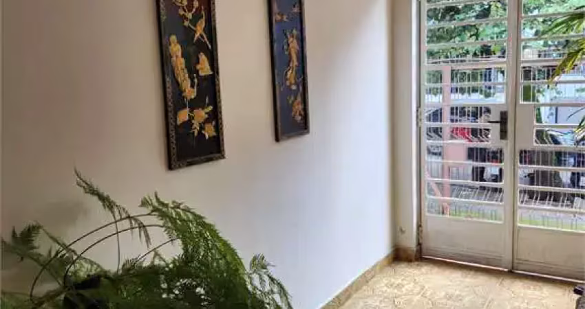 Pinheiros / rua joão moura, próx. à rebouças / sobrado c/ 3 vagas e 180 m² ac