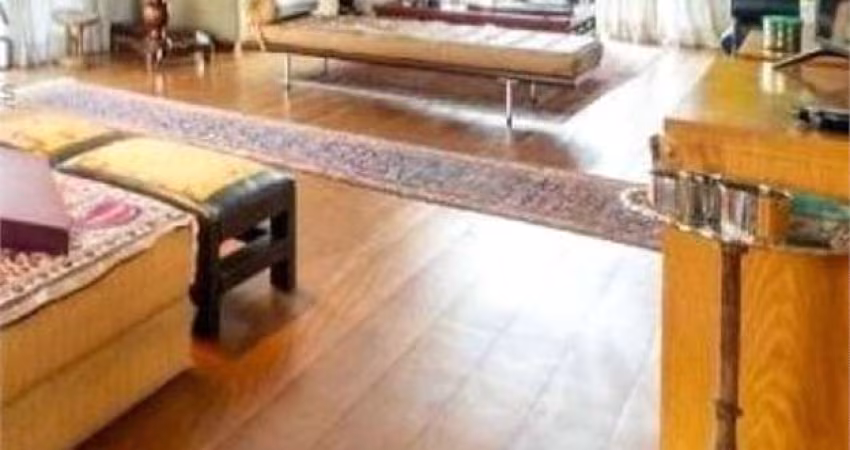 Apartamento 3 Suítes 4 Vagas