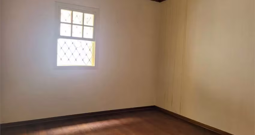 Casa com 3 quartos à venda na Rua Alcindo Parreira, --, Vila Mariana, São Paulo