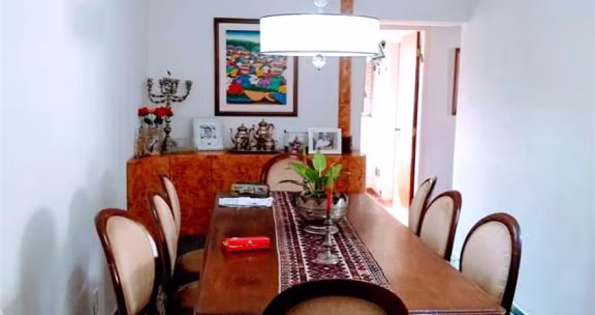 apartamento 94m2, 3 dormitórios, sendo 1 suíte, living 2 ambientes, 1 vaga livre, no Paraiso.